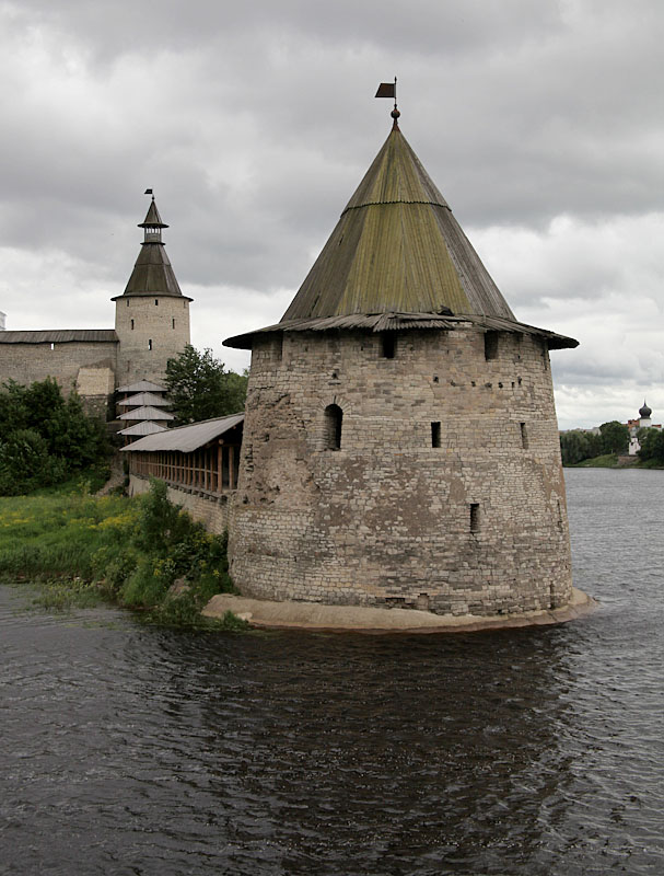 Плоская башня псков